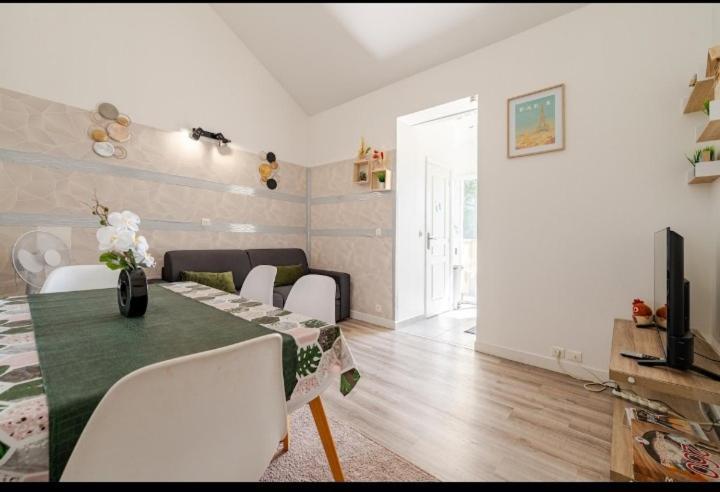Appartement 2Pieces Paris Disney Vaires-sur-Marne Luaran gambar